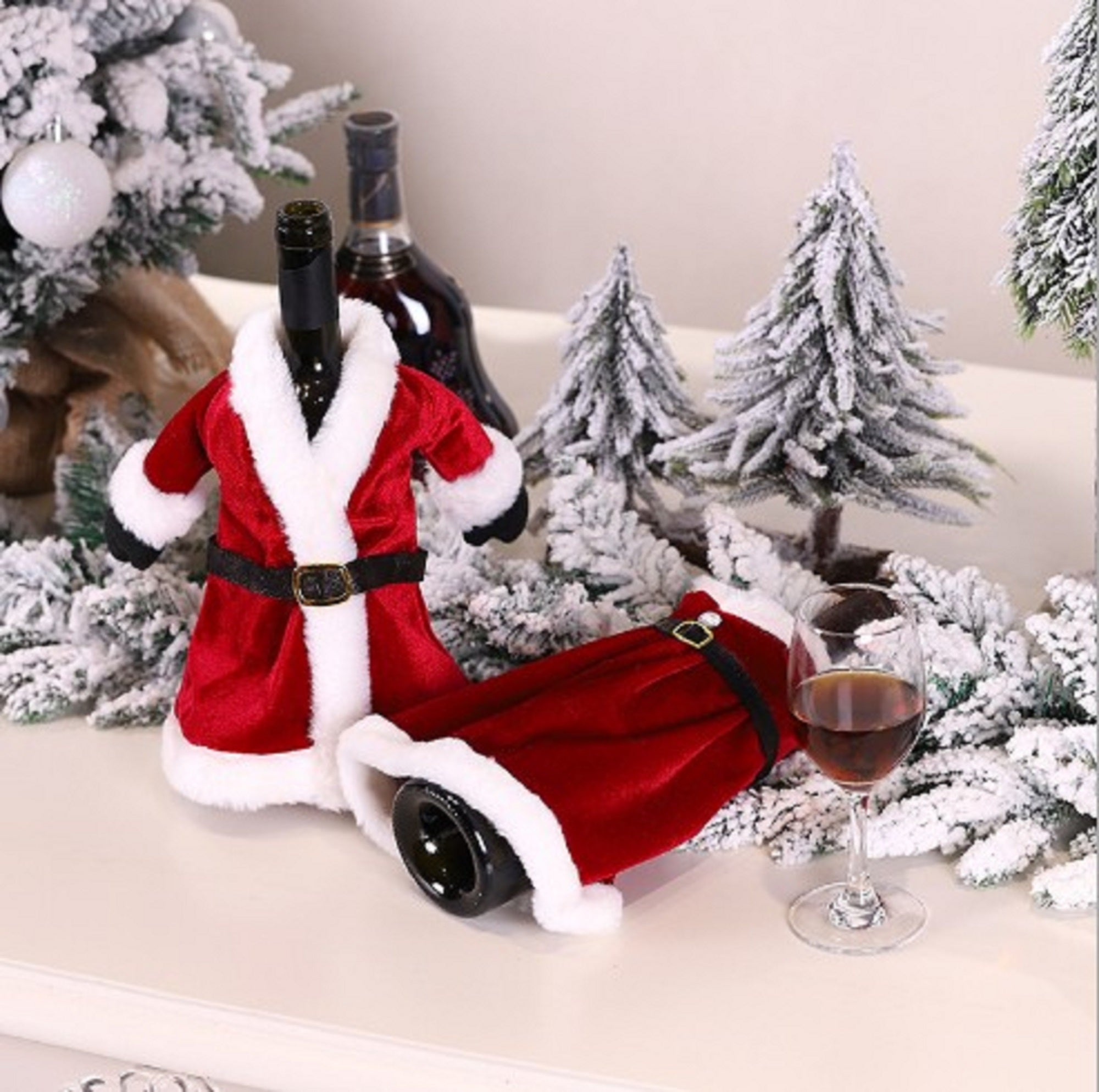 Set of 2 Santa Claus Clothes Red Wine Bottle Covers Bag Christmas Decorations Sweater Bottles Sets Wine Bottle Cover Tab Decor